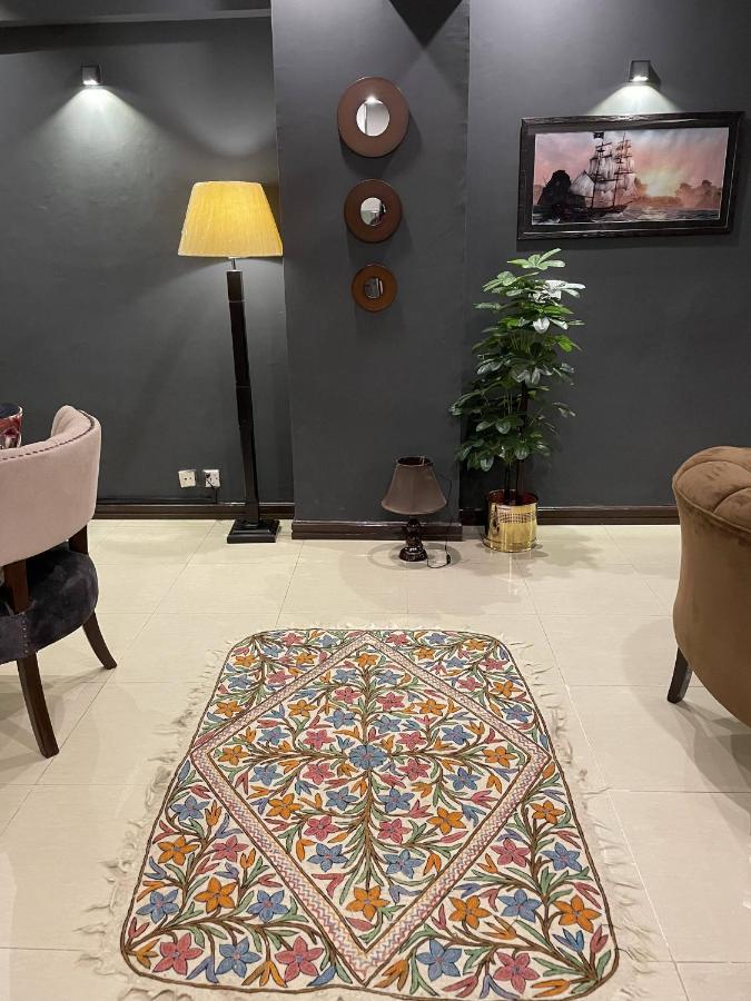 איסלמאבד Freddy'S Luxury Family Apartments מראה חיצוני תמונה