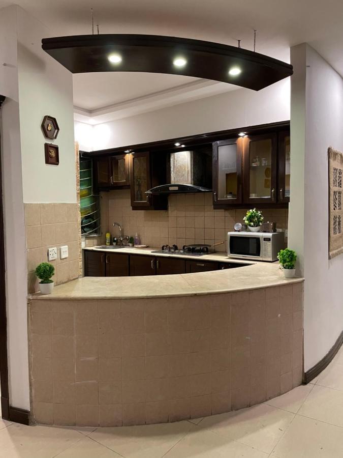 איסלמאבד Freddy'S Luxury Family Apartments מראה חיצוני תמונה