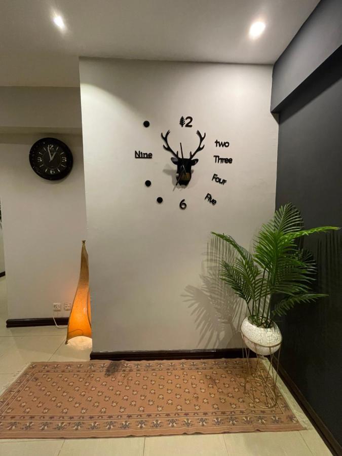 איסלמאבד Freddy'S Luxury Family Apartments מראה חיצוני תמונה